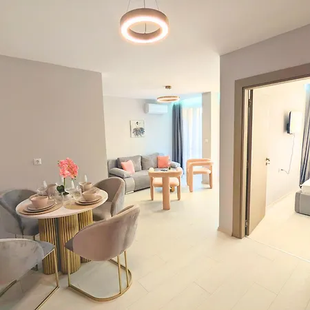In Jadore Secret Garden Appartement *